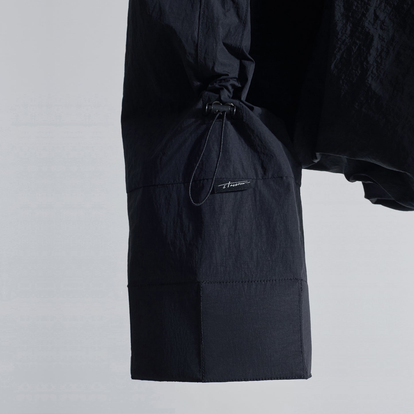 HEX-PRISM CUFF SEMICIRC JACKET