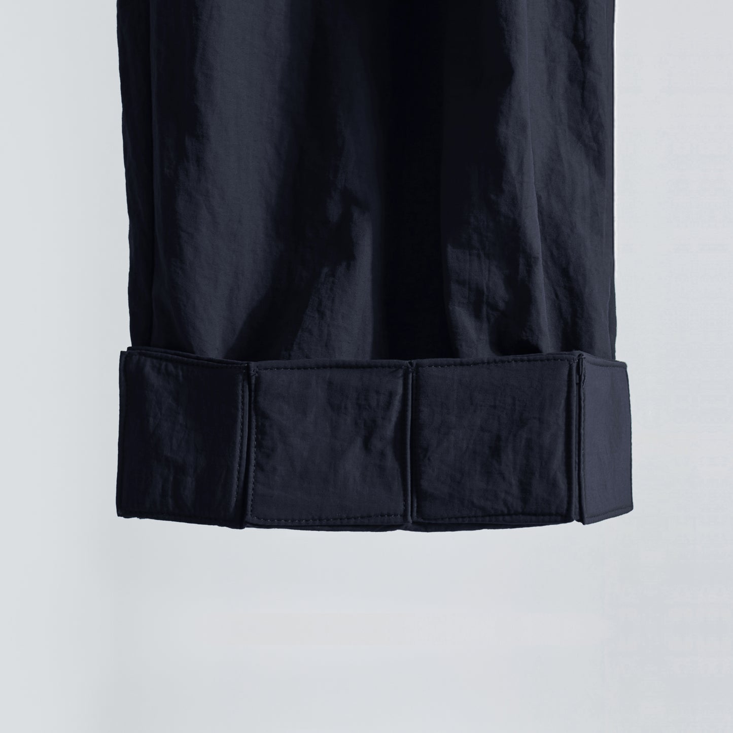 OCT-PRISM HEM BALLOON PANTS